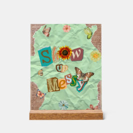 Messy Collage Mint Akryllische Zeichen anzeigen