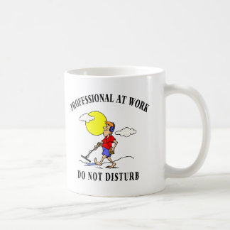 Metall, das Geschenke ermittelt Kaffeetasse