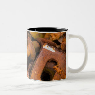 METALL ORDNET KAFFEE-TASSE AN ZWEIFARBIGE TASSE