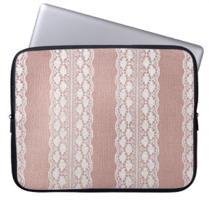 Metallische Rose Gold, cremefarbene Spitzentextur. Laptopschutzhülle