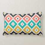 Mexican Aztec Tribal Print Ikat Diamond Muster Lendenkissen<br><div class="desc">Cool angesagtes,  modernes Ikat-Muster mit farbenfrohen Zickzack-Diamanten in den traditionellen mexikanischen Farben Blau,  Rosa,  Gelb und Schwarz. Passen Sie es an,  indem Sie Fotos und/oder Text hinzufügen,  um Ihr eigenes einzigartiges Design zu erstellen!</div>