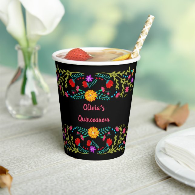 Mexican Fiesta Blume Black Paper Cups Pappbecher (In Situ)