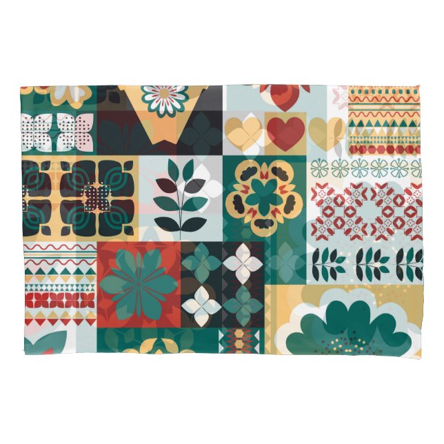 Mexican Geometric: Rot grünes Ornament. Kissenbezug (Vorderseite)