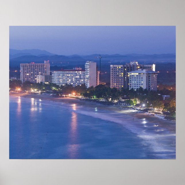 Mexico, Guerrero, Ixtapa. Ixtapa Hotels along Poster (Vorne)