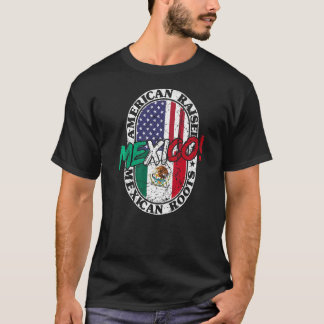 Mexikanische Wurzeln Amerikaner hob das Patriotisc T-Shirt