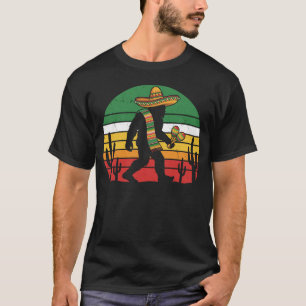 Mexikanisches Bigfoot Sasquatch Fiesta Retro Sonne T-Shirt