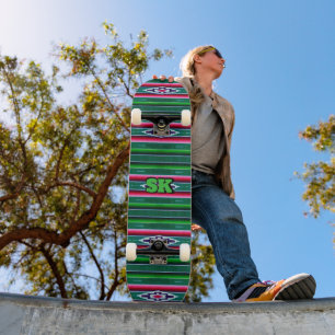 Mexikanisches Sarapusmuster mit Monogramm Skateboard