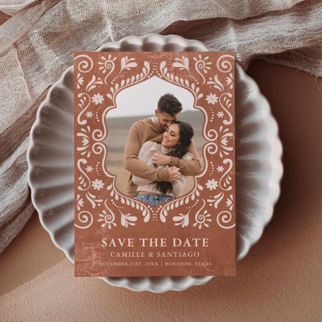 Mexikanisches Themed Foto Save the Date (Terracotta Papel Picado Photo Save the Date)
