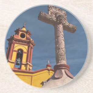 Mexiko, Bernal. Blick auf die Iglesia de San Sebas Sandstein Untersetzer