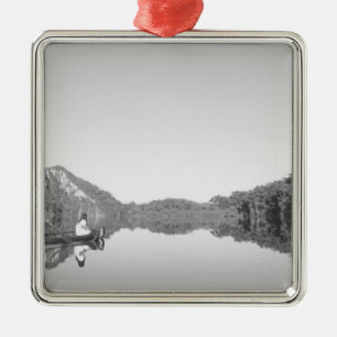 Mexiko, CONANP-Parkranger patrouilliert mit seinem Silbernes Ornament