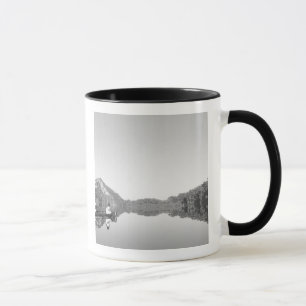 Mexiko, CONANP-Parkranger patrouilliert mit seinem Tasse