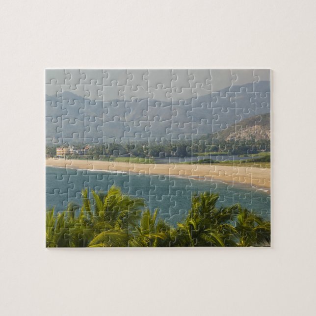 Mexiko, Jalisco, Barra de Navidad. Stadtstrand (Horizontal)