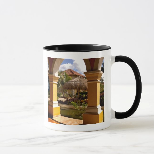 Mexiko, Maya Riviera, Architektur in Iberostar Tasse (Rechts)