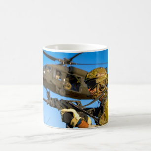 MH-60 M SCHWARZE HAWK KAFFEETASSE