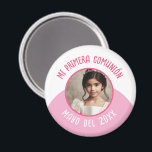 Mi primerón con foto recuerdo magnet<br><div class="desc">Diese festlichen Magnete machen die perfekten Gastgeschenke oder Feste für Feiern. Personalisieren Sie das Foto,  den Namen und das Jahr des Kindes. Sie können auch die Farben des Textes und des Hintergrunds ändern.</div>