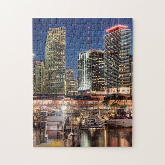 Miami-Skylinestadt in Florida (Vertikal)