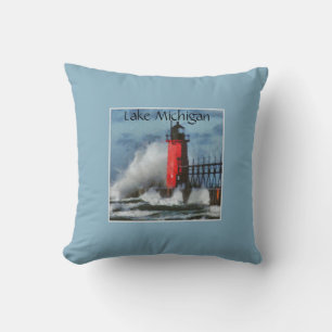 Michigansee-Wellen und Leuchtturm Kissen