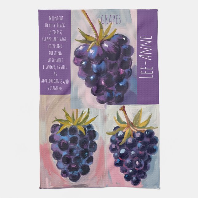 Midnight Black grapes on textured background Geschirrtuch (Vertikal)