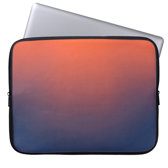 Midnight Ember Gradient Laptopschutzhülle (Vorderseite)