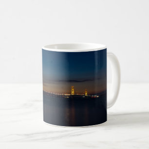 Mighty Mac bei Nacht Pano-Kaffee-Tasse Kaffeetasse