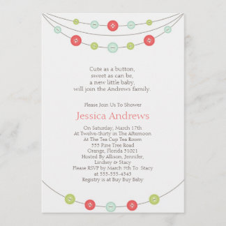 Mignon comme invitation de baby shower de bouton
