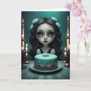 Mignonne fille avec gâteau d'anniversaire, carte d