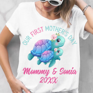 Mignonne tortue de mer Premier T-shirt de la fête