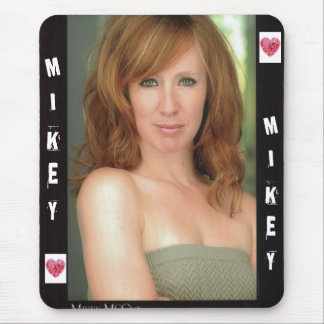 Mikey Button-oben Mousepad