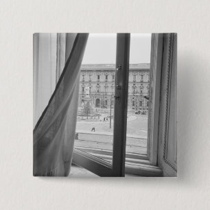 Milano Italien, Aussicht vom Opernfenster La Scala Button