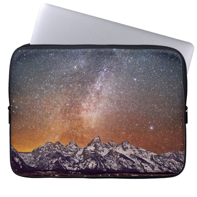 Milchstraße über großartigem Teton Laptopschutzhülle (Vorderseite)