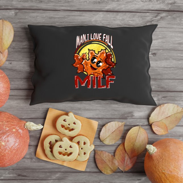 Milf, Mann I Liebe Fall, heimelige Herbstsaison Kissen (Von Creator hochgeladen)
