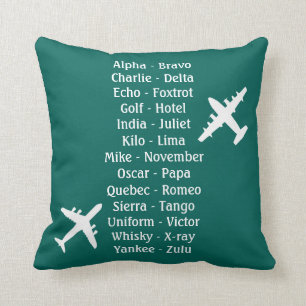 Militärflugzeug-Alphabet-Flugunterricht Kissen
