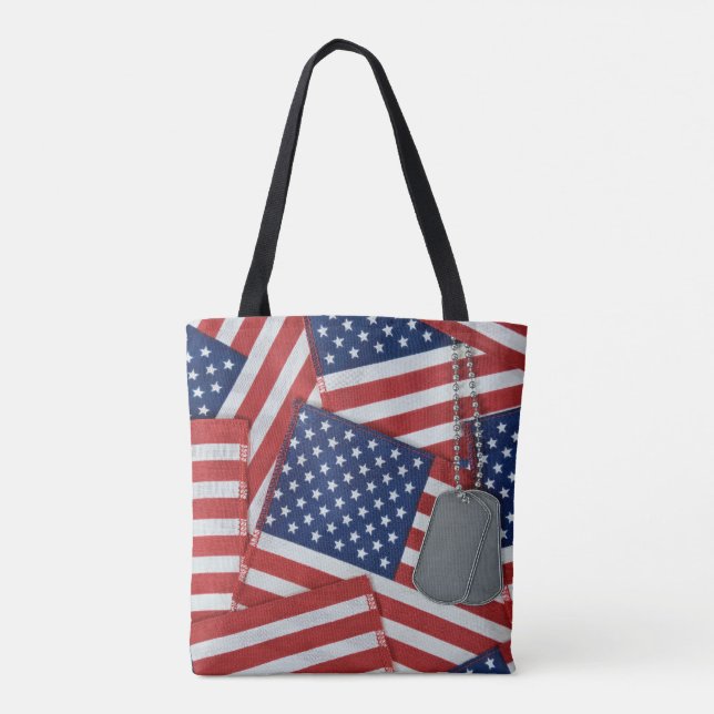 Militärhundemarken auf Fahnen Tasche (Rückseite)