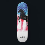 *~* Militärische COSMIC HORSE Red White Blue Flag Skateboard<br><div class="desc">*Energetisch Enhanced / imbuses COSMIC HORSE Silhouette auf amerikanischer Flagge * Patriotische Amerikanische Flagge mit einer COSMIC HORSE Silhouette . . Dieses Design zeigt die US Flag American Flag auch bekannt als Old Glory und US Flagge. Dieses Watercolor American Flag Design beinhaltet die Farben Red White Blue in Form von...</div>