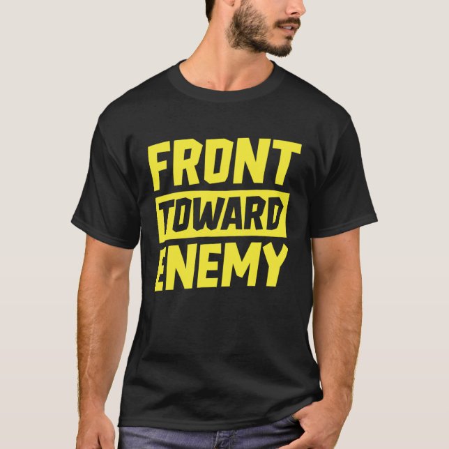 Militärische Front gegen den Feind Claymore Militä T-Shirt (Vorderseite)