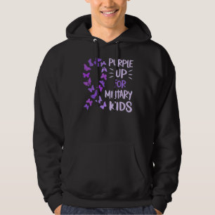 Militärische Schmetterlingssammler mit lila Obersc Hoodie