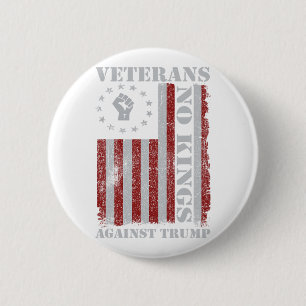 Militärische Veteranen protestieren US-Flagge ohne Button
