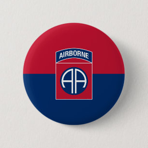 Militärischer Kriegsveteran der 82. Im Flugzeug Di Button