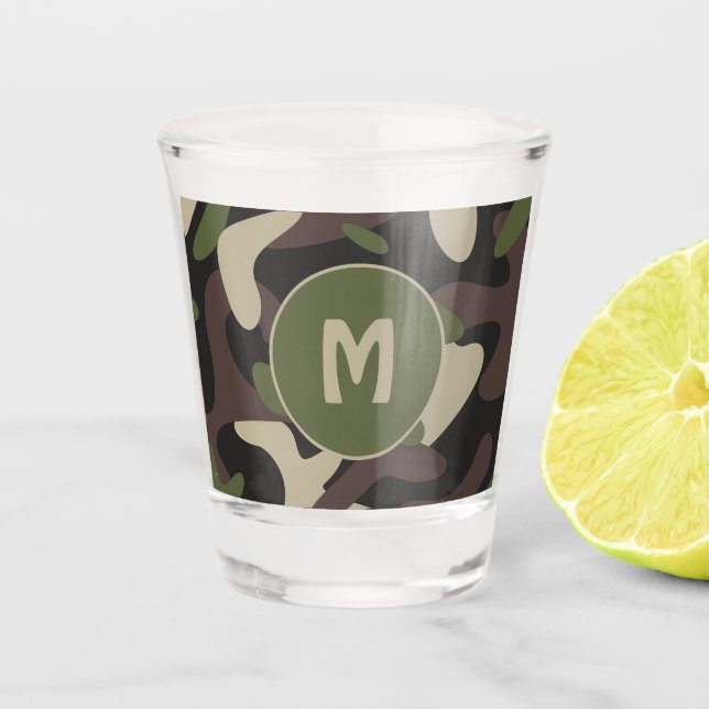 Militärisches, grün-braunes Muster Schnapsglas (Vorderseite)