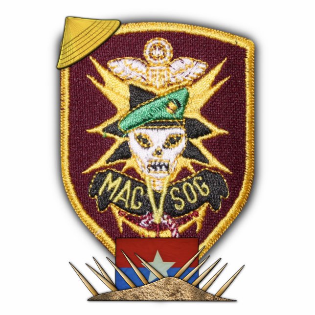 Militärisches Hilfskommando SOG Vietnam Freistehende Fotoskulptur (Vorne)