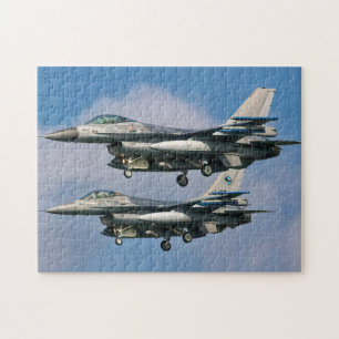 Militärjetflugzeug