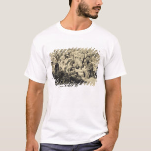 Militärmahlzeit in den Ruinen bei Sioukh, T-Shirt