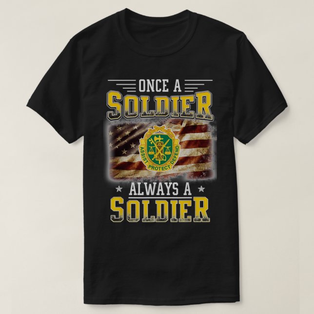 Militärpolizist Veteran ist immer Soldat T-Shirt (Design vorne)