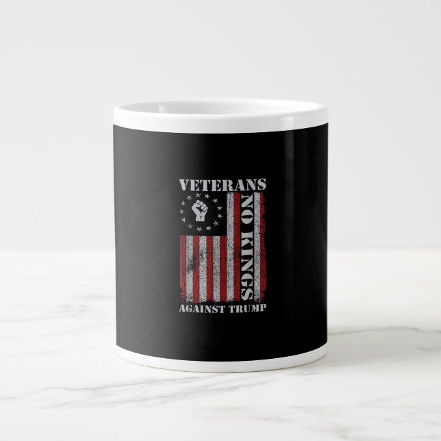 Military Veterans Protest Flag Patriotic Freedom Jumbo-Tasse (Vorderseite)