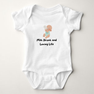 👶 "Milk Betrunken and Love Life" Baby T-Shirt 🍼 Strampler