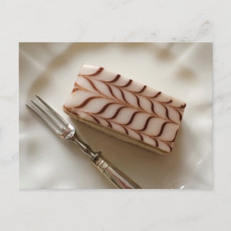 Millefeuille-Cremeschnitte-Postkarte Postkarte