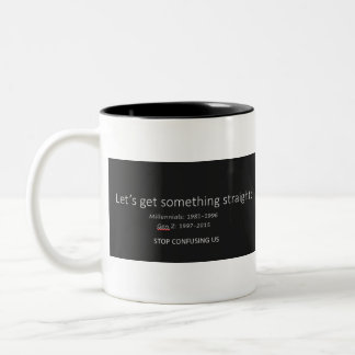 Millennials gegen Gen Z Zweifarbige Tasse