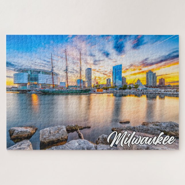 Milwaukee, Wisconsin, USA (Horizontal)