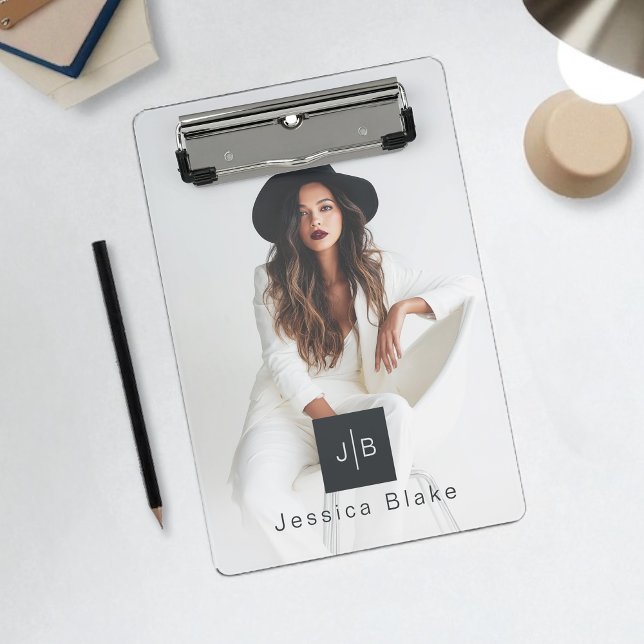 Mini Porte-bloc Stylish Modern Woman Entrepreneur Monogram 2 Photo (Créateur téléchargé)