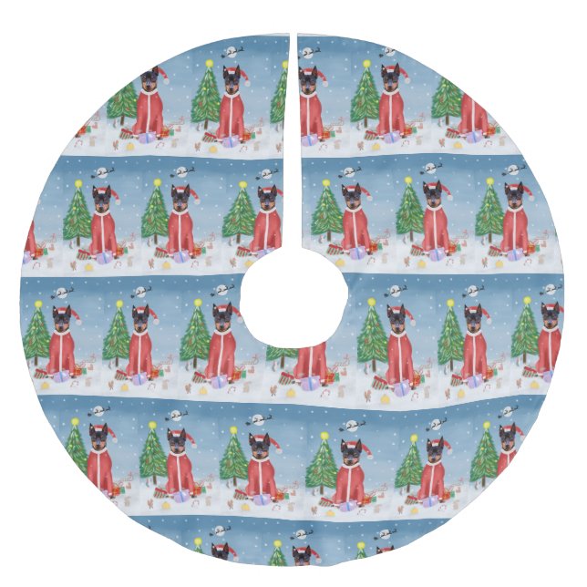 Miniatur Pinsch Hund im Schnee mit Weihnachtsgesch Polyester Weihnachtsbaumdecke (Vorderseite)